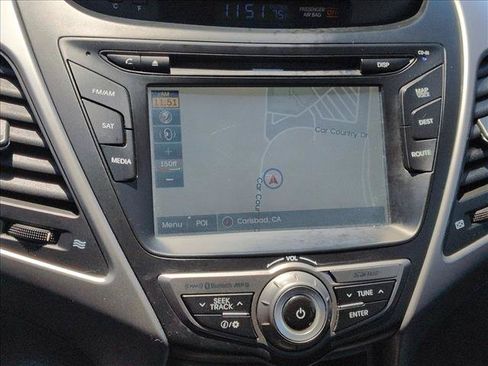 Used 2015 Hyundai Elantra Limited w/ Option Group 05 FWD image 13