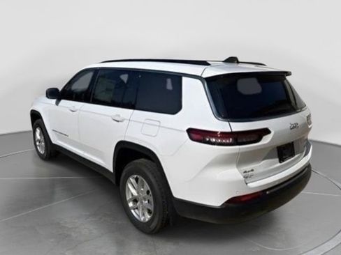 New 2026 Jeep Grand Cherokee L 4WD image 4