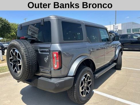 Used 2023 Ford Bronco Outer Banks AWD/4WD image 3