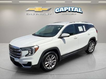 Used 2024 GMC Terrain SLT