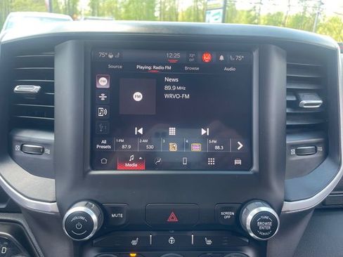 Used 2023 RAM 1500 Big Horn AWD/4WD image 19