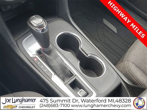 Used 2018 Chevrolet Equinox LT image 15