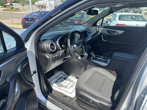 Used 2020 Chevrolet Blazer LT AWD/4WD image 12