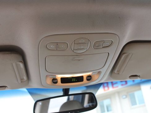 Used 2012 Kia Sedona EX w/ Luxury Pkg FWD image 42