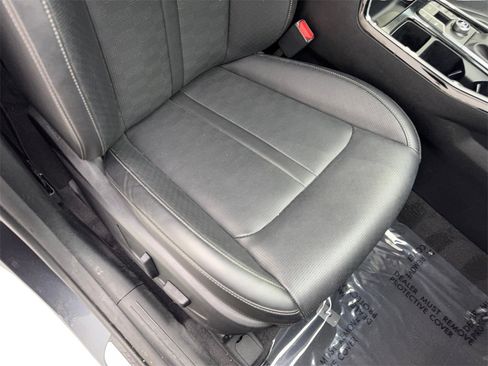 Used 2024 Kia Sorento SX image 50