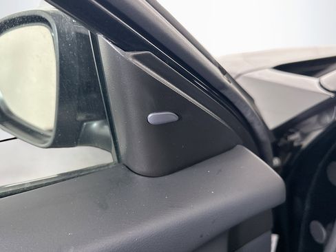 Used 2024 Nissan Altima 2.5 SV w/ SV Premium Package image 16