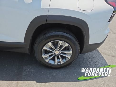 New 2026 Chevrolet Equinox LT w/ Convenience Package II AWD/4WD image 22