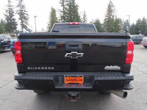 Used 2016 Chevrolet Silverado 2500 High Country w/ Duramax Plus Package image 7