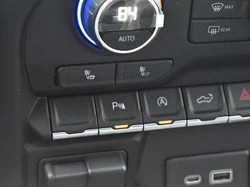 Certified 2020 Chevrolet Silverado 1500 LT Trail Boss image 26