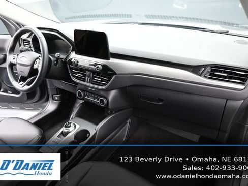 Used 2022 Ford Escape Titanium AWD/4WD image 41
