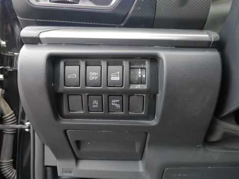 Used 2024 Subaru Forester Premium image 25