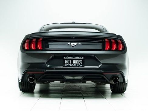 Used 2020 Ford Mustang Premium image 16