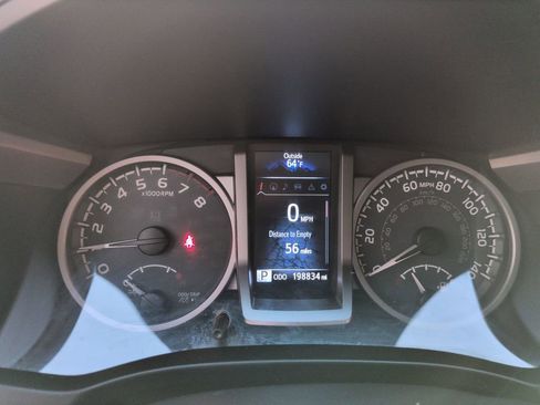 Used 2017 Toyota Tacoma Limited w/ Tow Package image 15