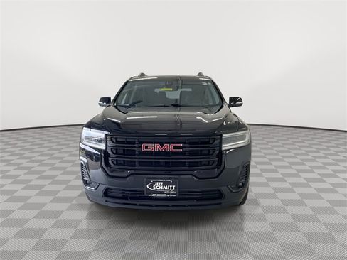 Certified 2023 GMC Acadia SLT w/ Elevation Edition image 4