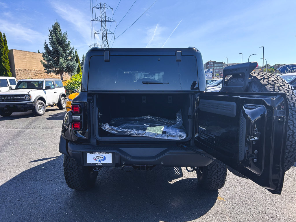 New 2026 Ford Bronco Raptor w/ Interior Carbon Fiber Pack AWD/4WD image 11