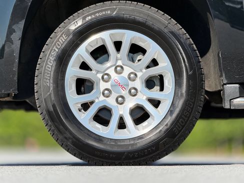 Used 2018 GMC Yukon XL SLT AWD/4WD image 20