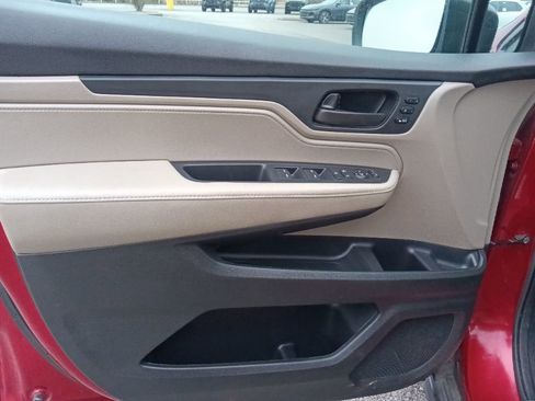 Used 2023 Honda Odyssey EX-L image 11