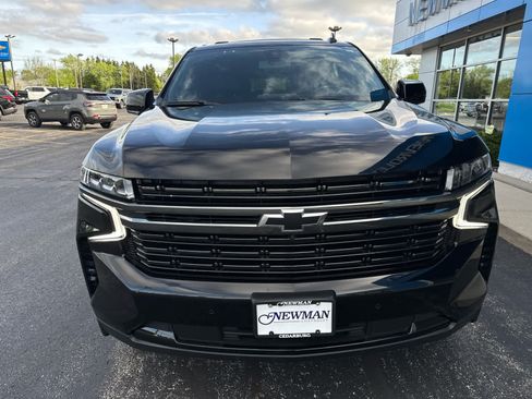 Certified 2022 Chevrolet Suburban RST w/ Luxury Package AWD/4WD image 13