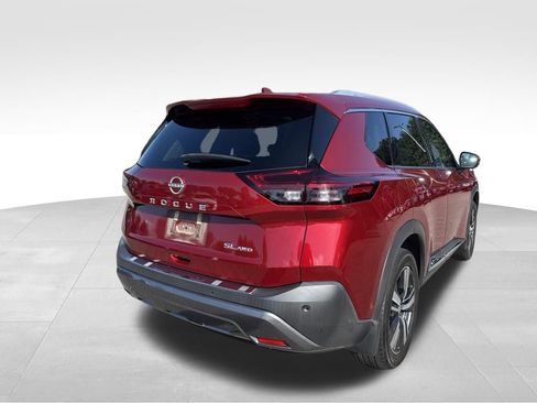 Used 2023 Nissan Rogue SL w/ SL Premium Package AWD/4WD image 5