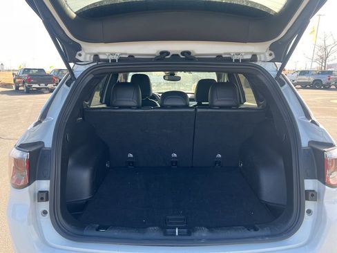 Used 2025 Jeep Compass Limited image 7