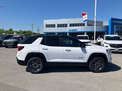 New 2026 GMC Terrain AT4 w/ Convenience Package III image 8