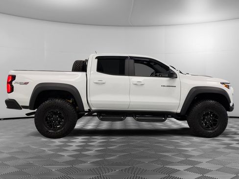 Used 2024 Chevrolet Colorado ZR2 w/ ZR2 Bison Edition AWD/4WD image 8