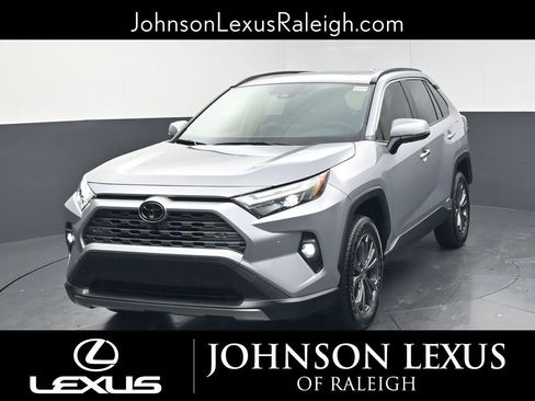 Used 2025 Toyota RAV4 Limited w/ Advanced Technology Package image 5