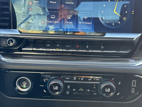 Used 2022 Chevrolet Silverado 1500 LT Trail Boss image 21