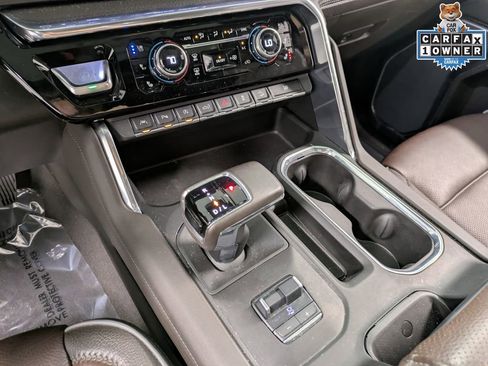 Used 2023 GMC Sierra 1500 Denali w/ Denali Reserve Package AWD/4WD image 15