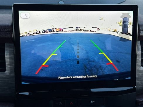 Used 2023 Ford Expedition Limited image 26