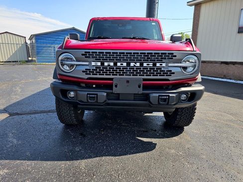 Used 2025 Ford Bronco Badlands AWD/4WD image 32
