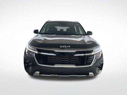 Certified 2024 Kia Seltos S AWD/4WD image 2