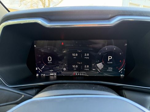 New 2026 GMC Canyon Elevation w/ Convenience Package image 17