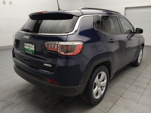 Used 2020 Jeep Compass Latitude FWD image 9