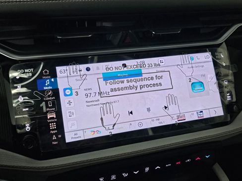 New 2026 Jeep Cherokee Overland w/ Advanced Pro Tech Group AWD/4WD image 28