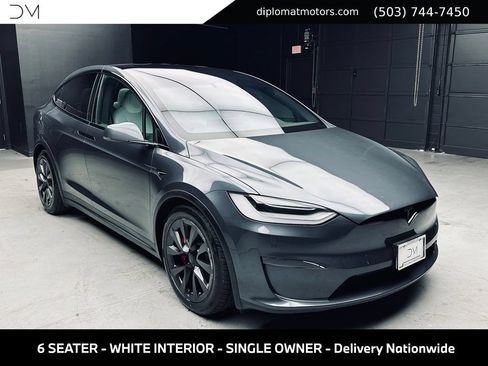 Used 2023 Tesla Model X Plaid AWD/4WD image 8