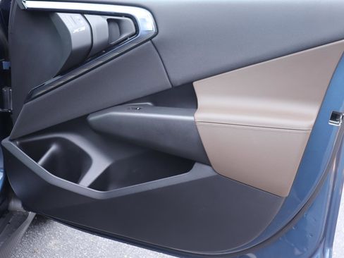 Used 2025 BMW X3 xDrive30i w/ Premium Package image 19