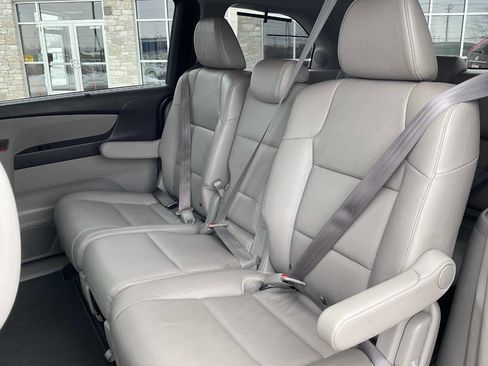 Used 2017 Honda Odyssey Touring Elite image 33