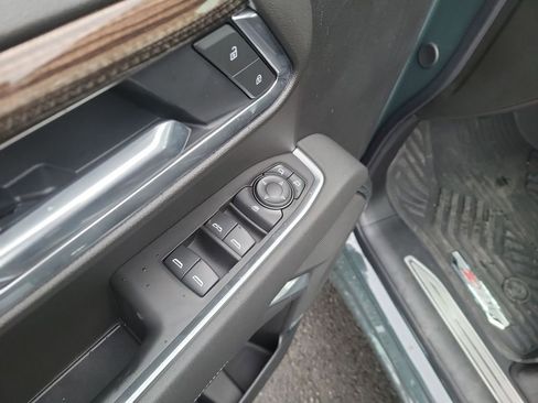 New 2025 Chevrolet Silverado 1500 LT w/ Z71 Off-Road Package image 12