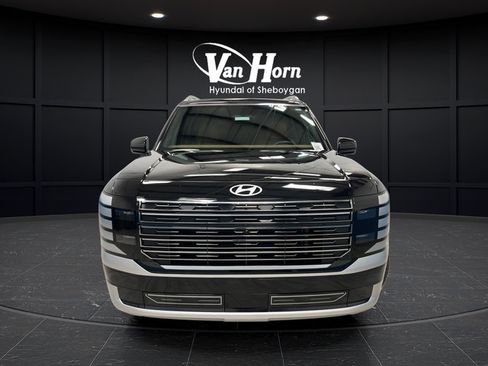 Used 2026 Hyundai Palisade Calligraphy AWD/4WD image 2