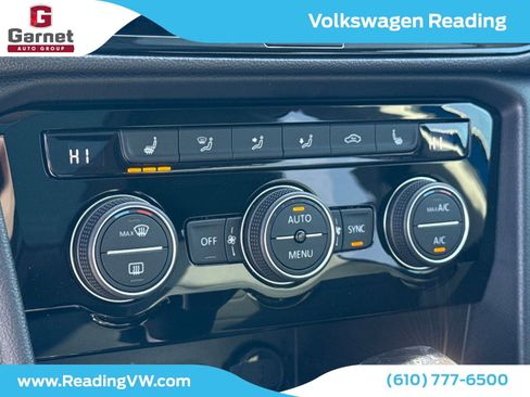 Certified 2023 Volkswagen Taos SEL image 33