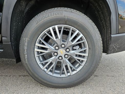 New 2026 Chevrolet Traverse LT w/ Driver Confidence Package image 16