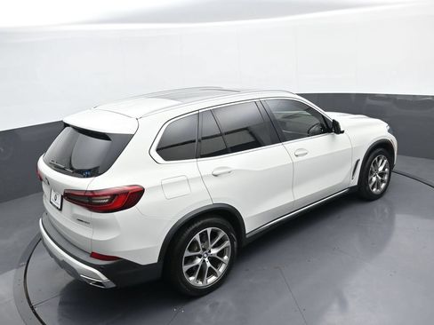 Used 2019 BMW X5 xDrive40i AWD/4WD image 35
