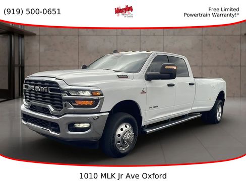Used 2025 RAM 3500 Big Horn AWD/4WD image 1
