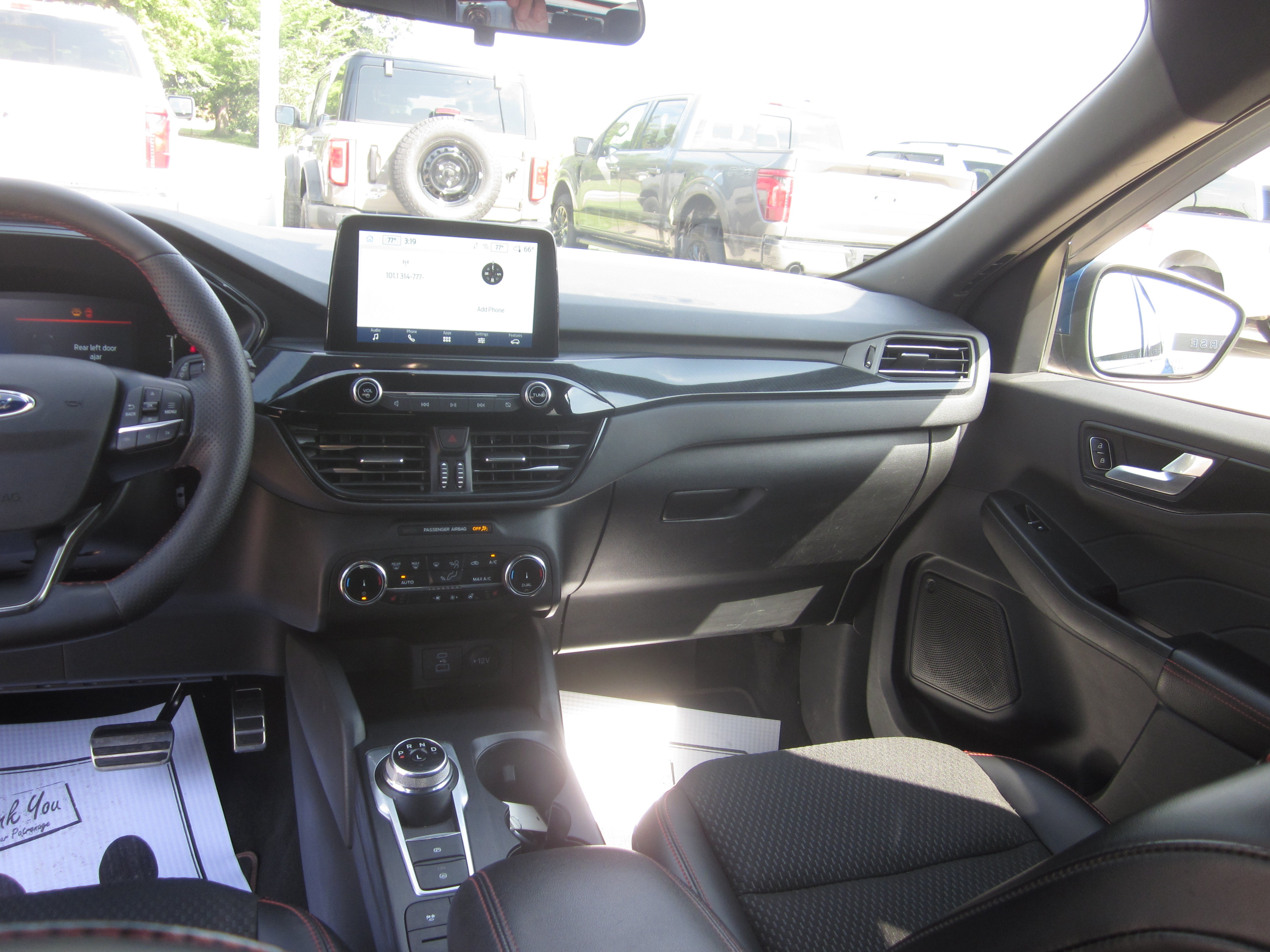 Used 2023 Ford Escape ST-Line Select AWD/4WD image 14