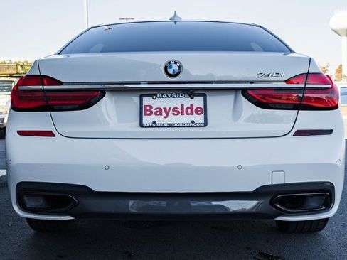 Used 2019 BMW 740i 740i w/ M Sport Package image 6