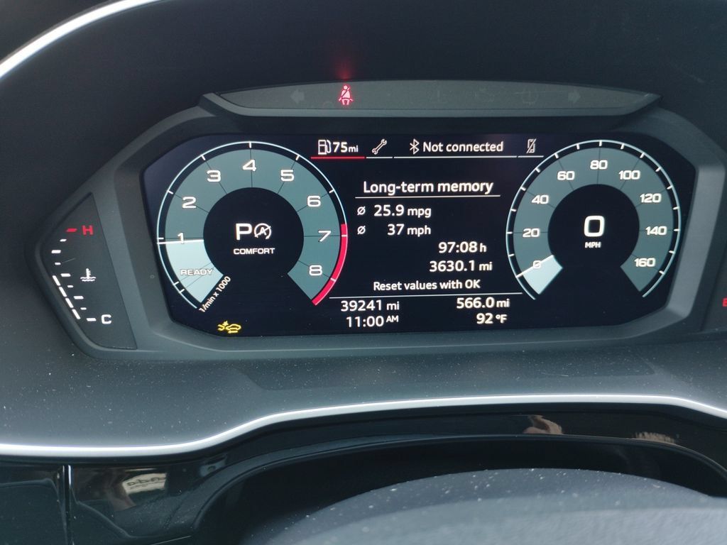 Used 2025 Audi Q3 2.0T Premium AWD/4WD image 14
