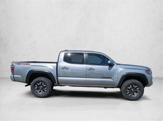 Used 2023 Toyota Tacoma TRD Off-Road w/ Technology Package AWD/4WD video 4