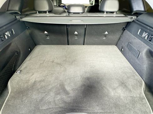 Certified 2025 Mercedes-Benz GLC 350e 4MATIC image 24