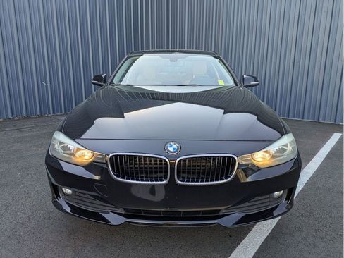 Used 2015 BMW 320i Sedan image 2